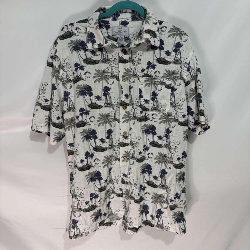 Groovy Bay Mens Hawaiian Print Short Sleeve Button Up Shirt Large Multicolor